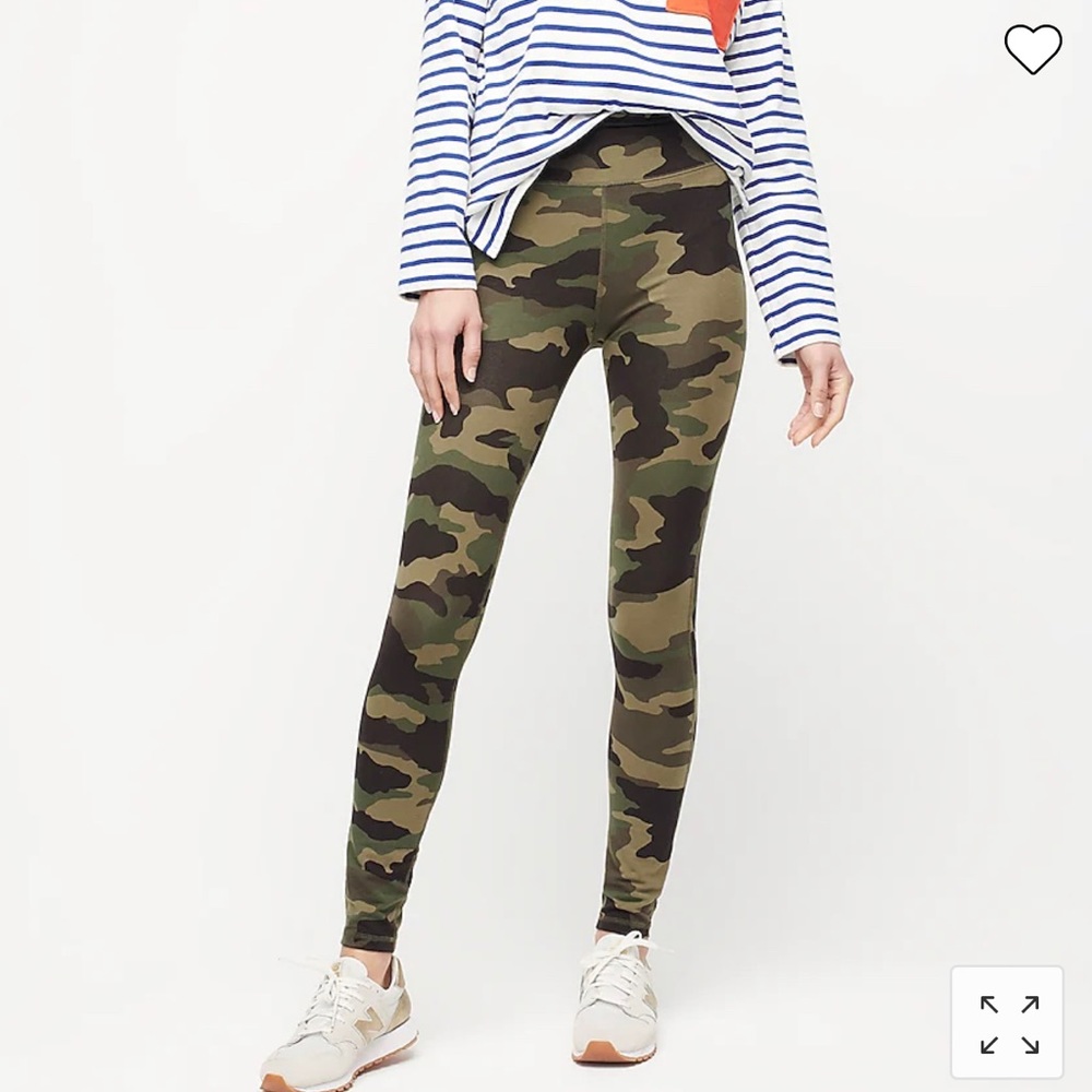 NWT! J. Crew 7/8 high-rise leggings in Woodland Camo Green Suze XXS/00